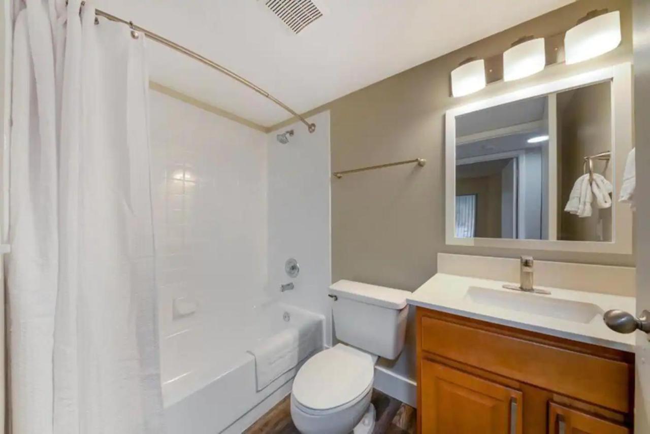 Dharma Home Suites Dania Beach At Sheridan Ocean Club Bagian luar foto