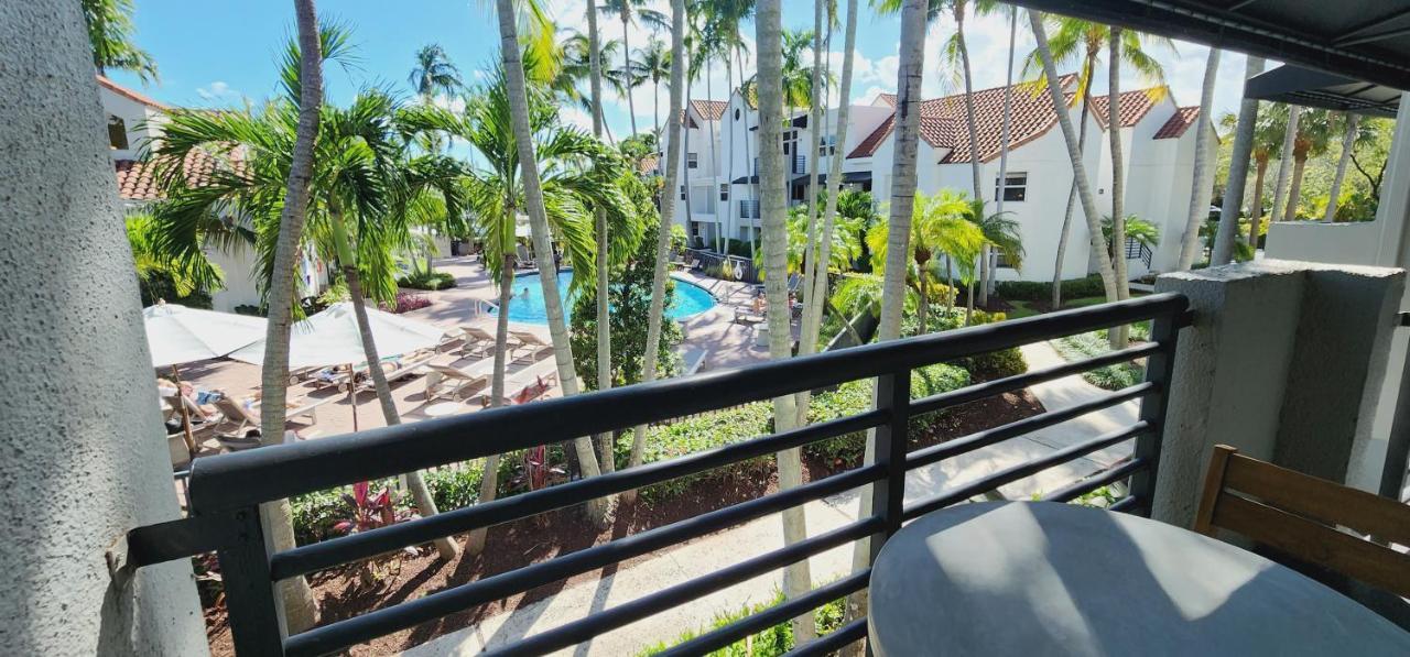 Dharma Home Suites Dania Beach At Sheridan Ocean Club Bagian luar foto