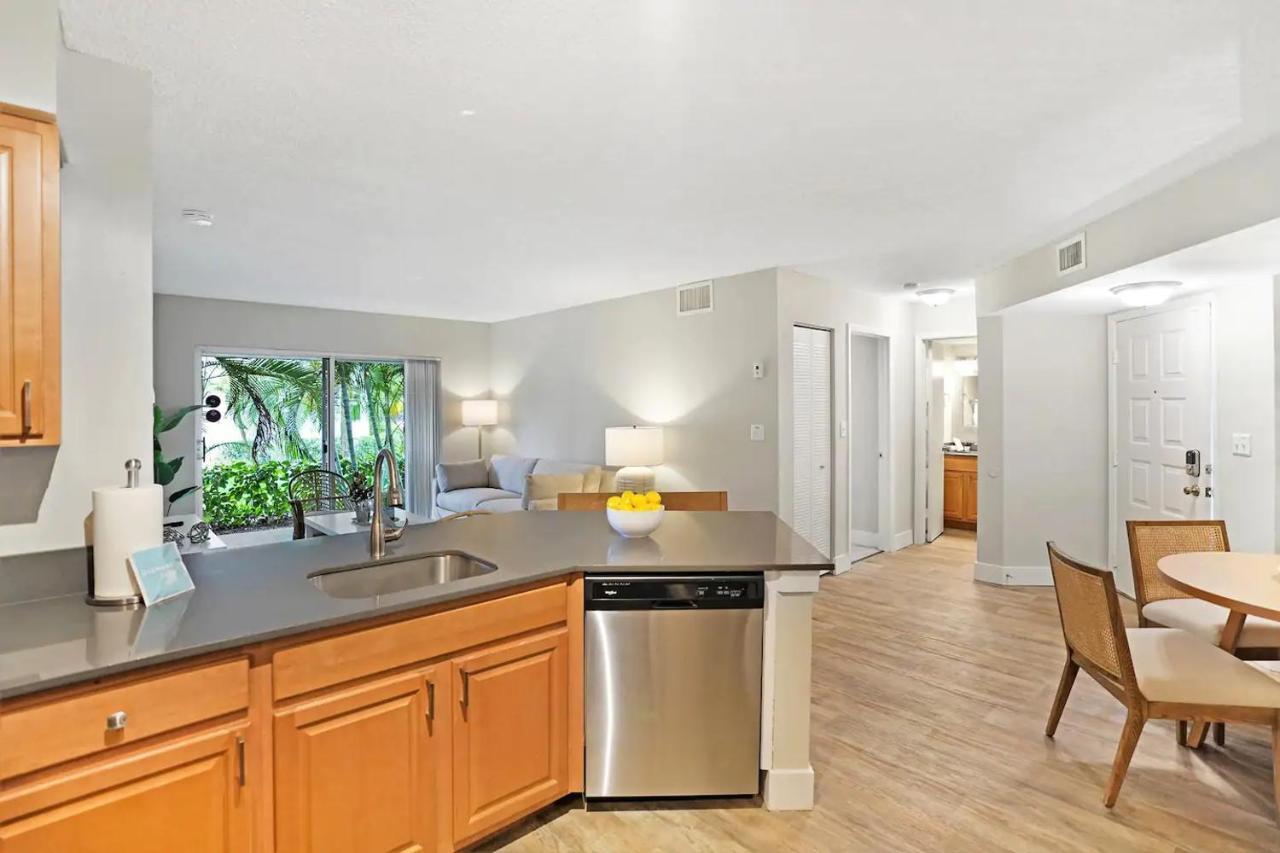 Dharma Home Suites Dania Beach At Sheridan Ocean Club Bagian luar foto