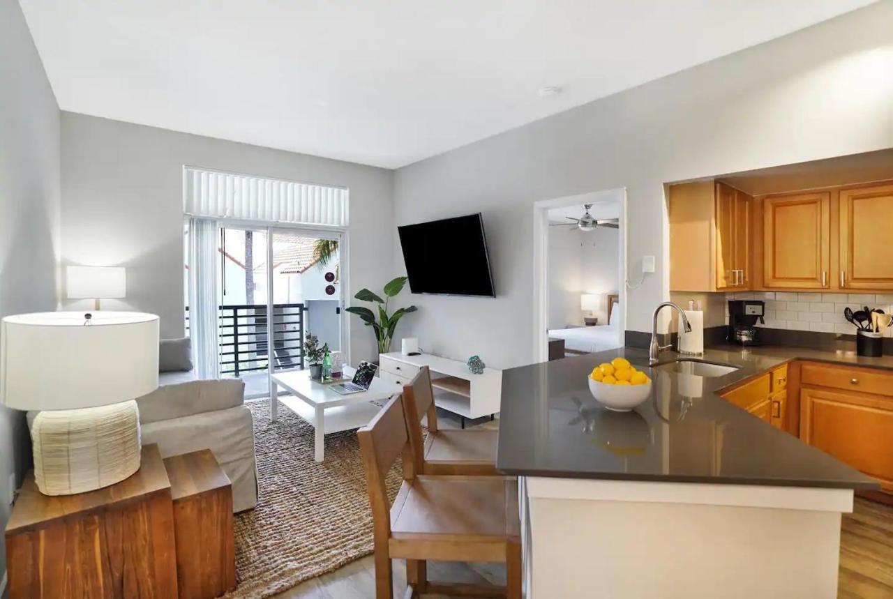 Dharma Home Suites Dania Beach At Sheridan Ocean Club Bagian luar foto